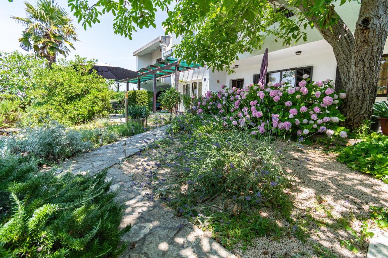Apartments By The Sea Punat, Krk - 5351 외부 사진