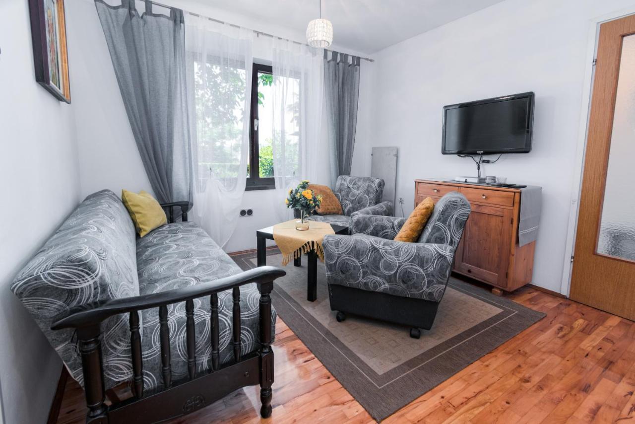 Apartments By The Sea Punat, Krk - 5351 외부 사진