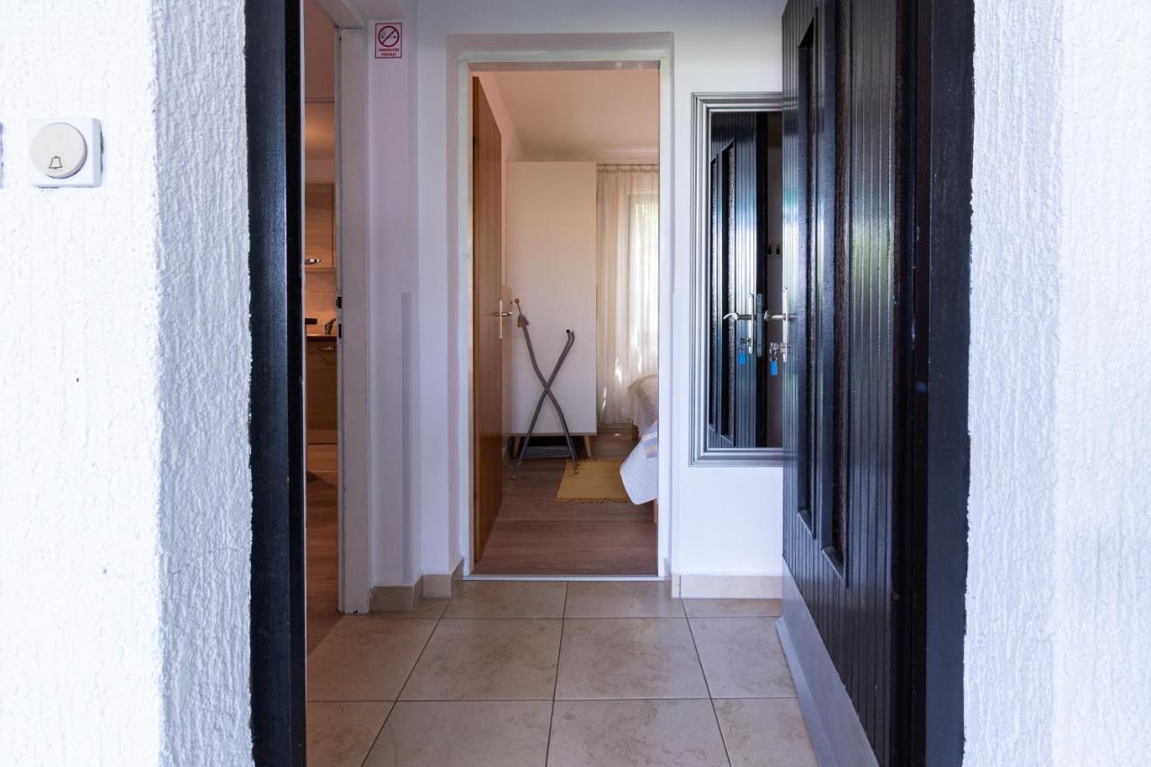 Apartments By The Sea Punat, Krk - 5351 외부 사진